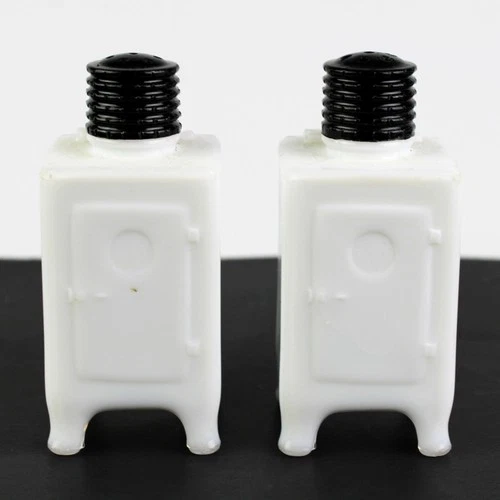 GE Monitor Top Refrigerator Salt & Pepper Shaker Set, Vintage Milk Glass c1930s