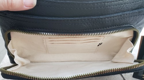 Margot Leather Handbag NWT Molly Zipper messenger bag.  Brandy or Cognac - Picture 2 of 7