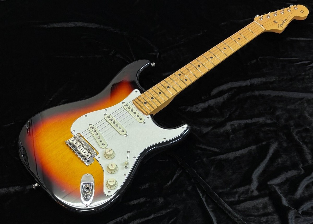 fender japan ストラトキャスター Fender Made in Japan Junior Collection Stratocaster 3TS