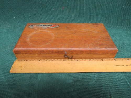ORIGINAL WOOD CASE only - Brown & Sharpe micrometer box- No Tools - Picture 3 of 8