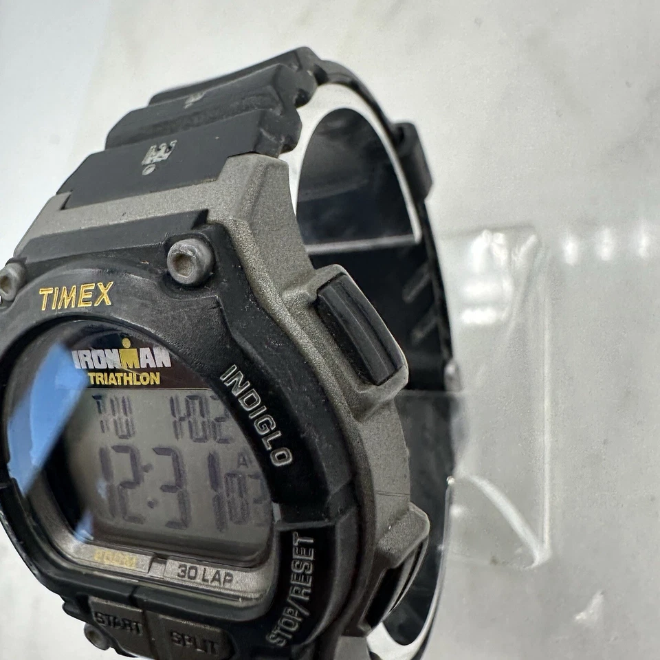 Reloj Digital Timex Ironman Triatlón Amortiguador Negro 200M Temporizador 30 Vueltas, Batería Nueva Foto 4 de 4