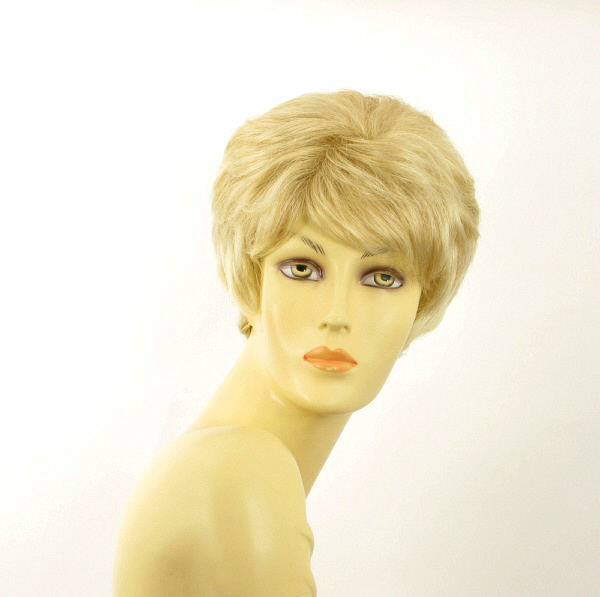 Perruque femme blonde courte CLEMENTINE faux cheveux blond très clair