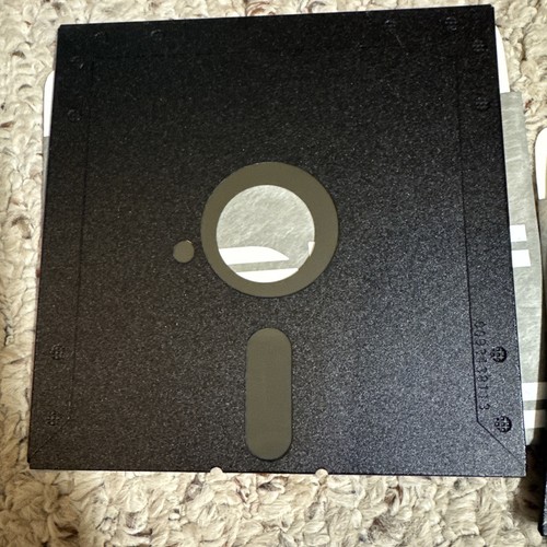 IBM PC-DOS 3.30 on (2) 5.25" 360kb DSDD Floppy Boot Disks - Picture 13 of 15