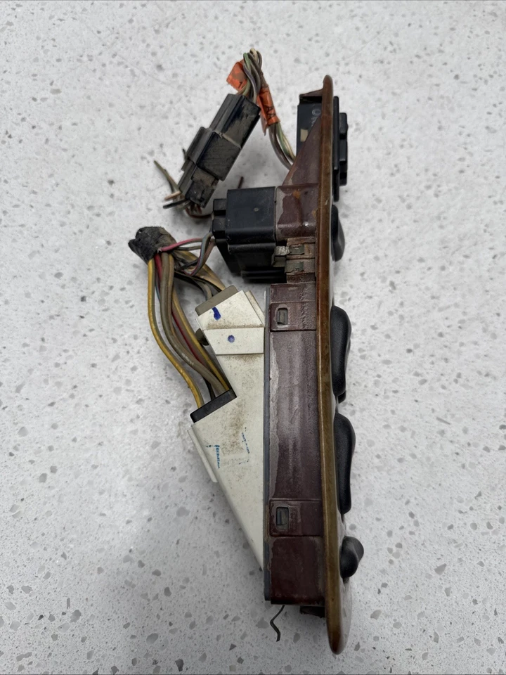 Interruptor de ventana eléctrica para puerta del conductor Lincoln Navigator 2000-2002 OEM Foto 4 de 4