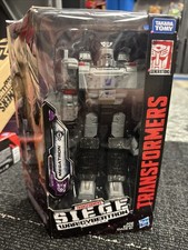 Transformers Hasbro Siege War for Cybertron Voyager MEGATRON New WFC-S12