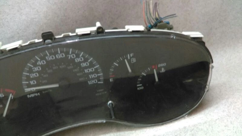 Speedometer Instrument Cluster # 9377951 Fits 01-03 CHEVROLET MALIBU F43-169190 - Image 3 of 4