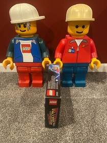 Lego Ideas (Cuusoo) The DeLorean Time Machine Set - 21103 - Retired