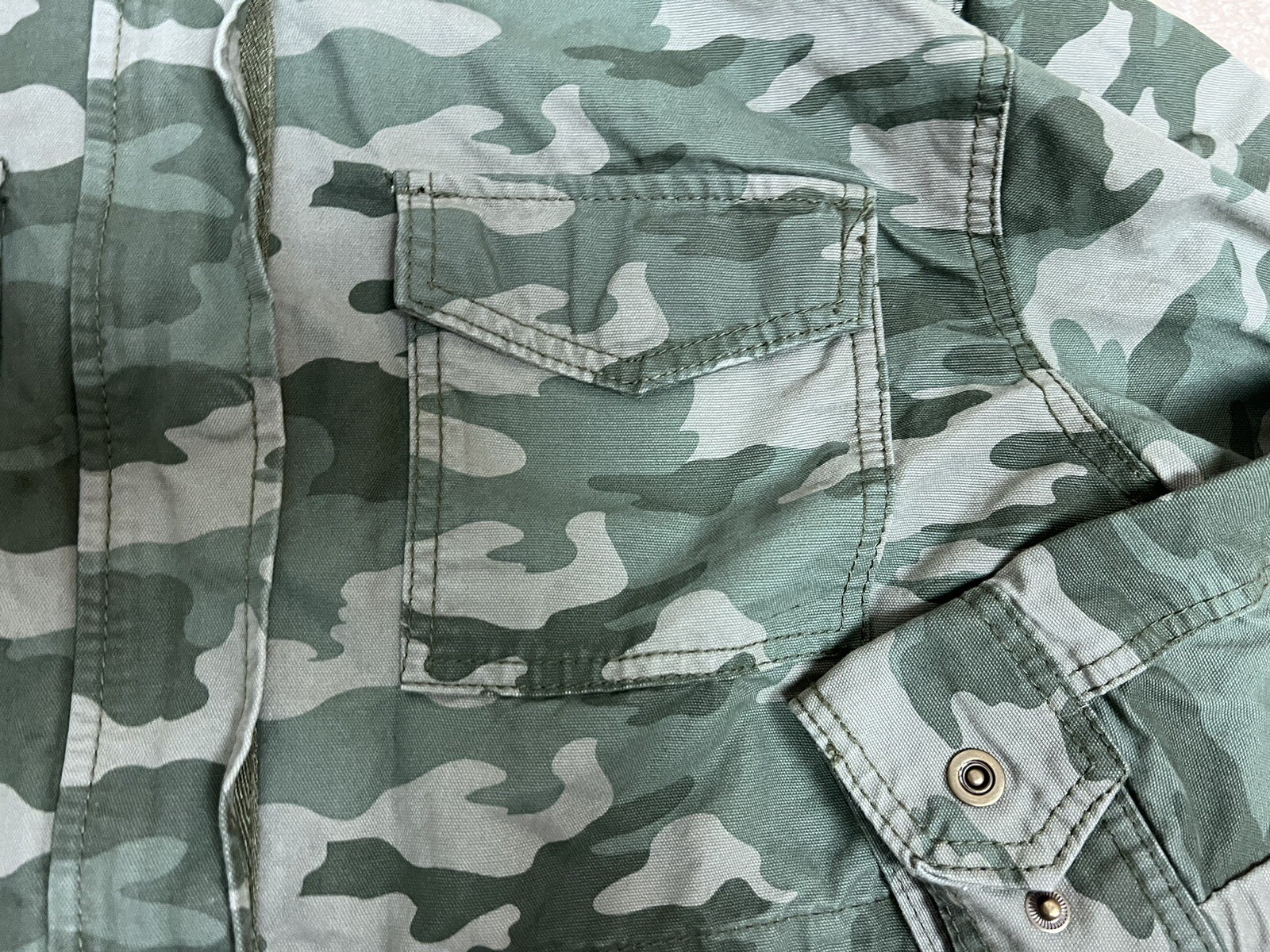 Universal Threads Jacket Womens Medium Green Camo… - image 3