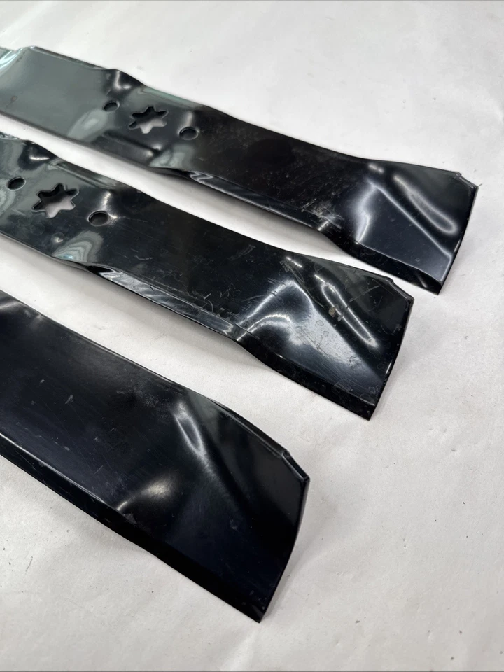 Cub Cadet 742-04125 (2) 742-04124 (1) 490-110-C124 cuchillas de corte 46" — PAQUETE DE 3 Foto 2 de 4