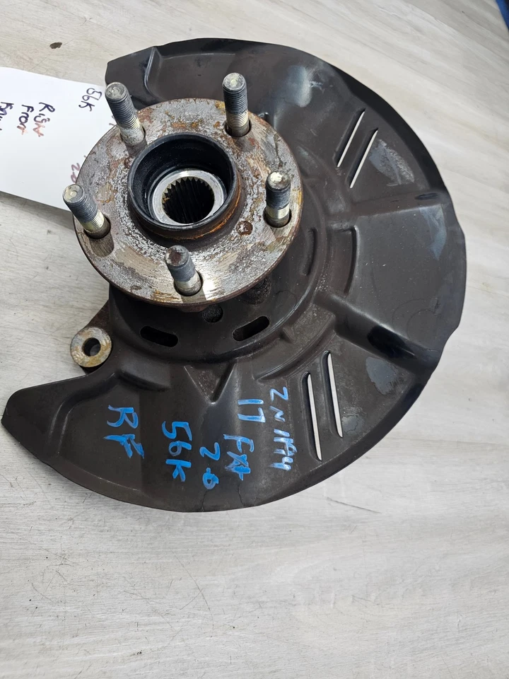 Subaru Forester XT 2.0 2014-2018 pasajero derecho nudillo delantero 28313SC001 65 k Foto 2 de 4