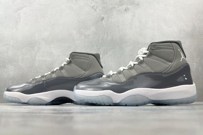 靴 Nike Air Jordan 11 Retro \