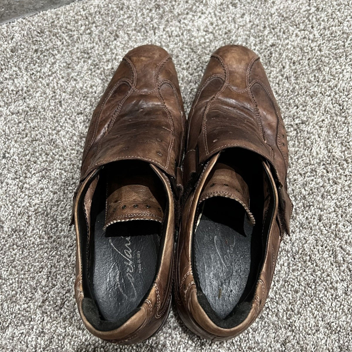 corvari itailian leather shoes brown 41.5. 

Nice solid preowned condition corvari itailian leather shoes brown 41.5. | Mercari main image 3