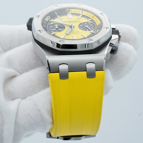Audemars Piguet 26703ST.OO.A051CA.01 Royal Oak Offshore Diver 42mm Yellow 2016 - 第 3/9 張圖片