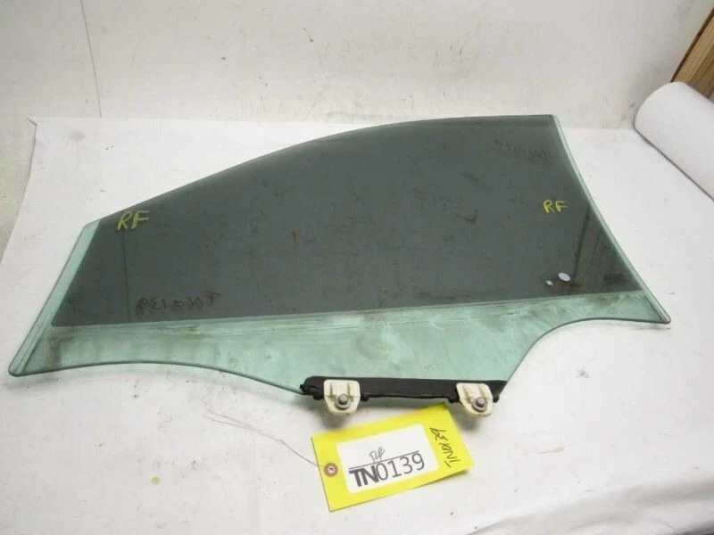 Puerta Ventana Vidrio Perspectiva 2007 2010 Saturn Lado Derecho Pasajero Delantero OEM Foto 3 de 4