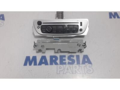 CD-Radio Renault Grand Scenic III JZ 281157081R P11714736
