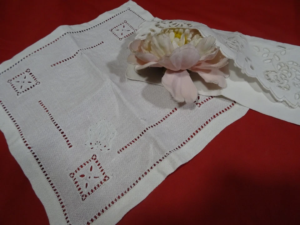 lot=lin blanc  2piéceslinge ancien =broderie richelieu mono =porte serviette - Photo 2/4