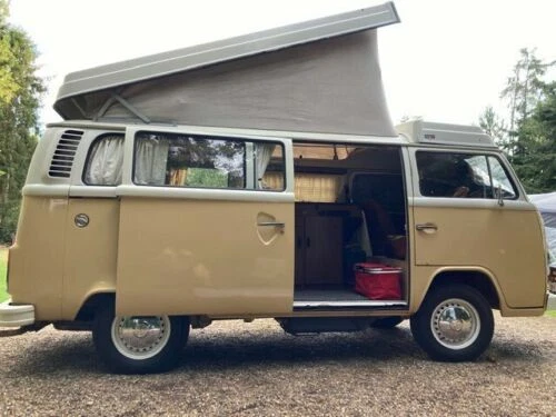 2000 Campervans & Motorhomes