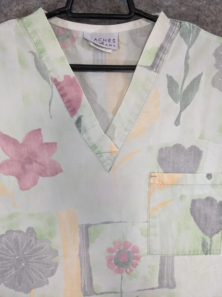 Top Peaches Mujer Pequeño Verde Rosa Gris Floral Manga Corta Cuello en V Bolsillos Foto 4 de 4