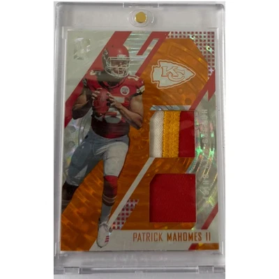 2017 Panini Unparalleled Patrick Mahomes II Rookie Patch /49 - Bild 1 von 2