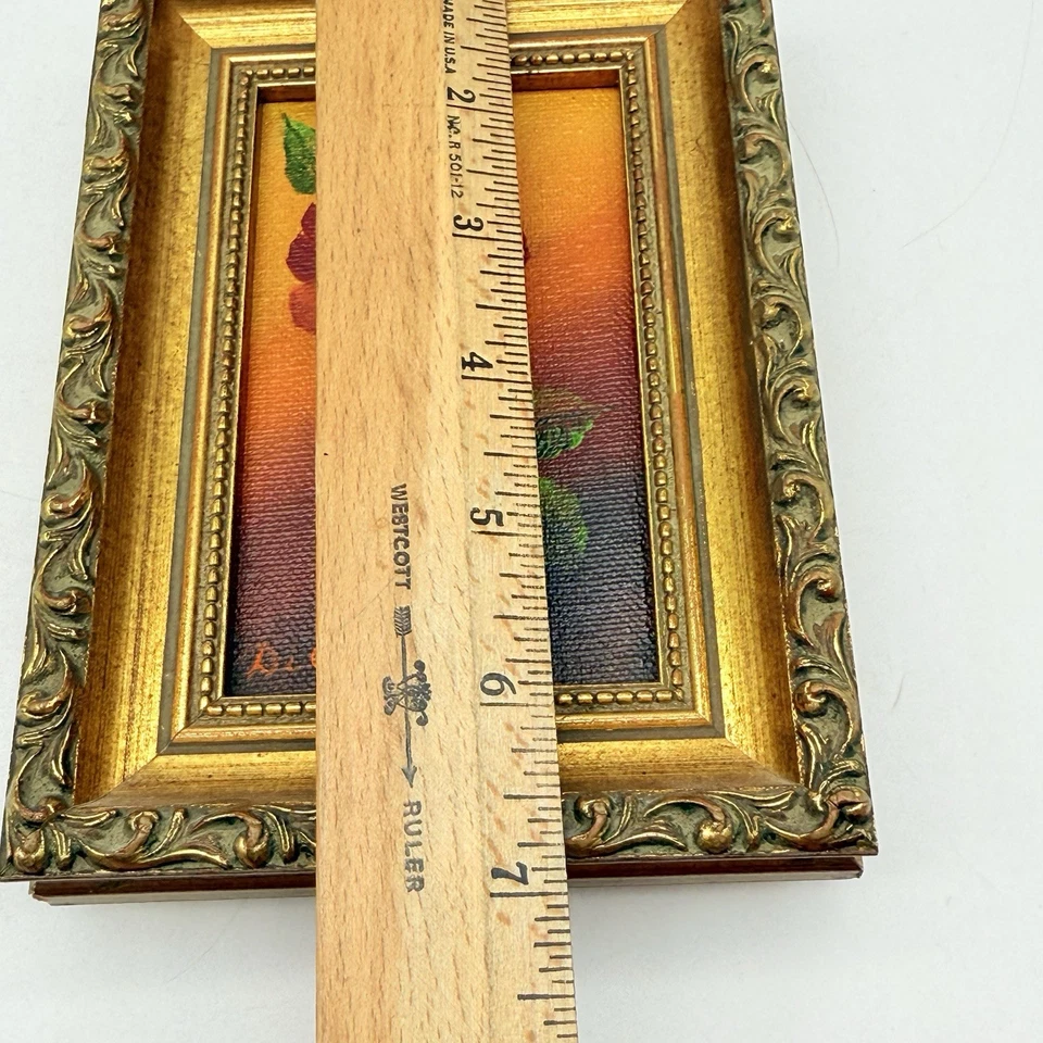 Pintura al óleo rosa roja ornamentada madera marco dorado miniatura firmada Foto 4 de 4