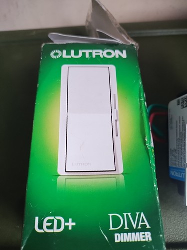 Dimmer Lutron DVCL-153PR-WH - DIMMER NUOVO, SCATOLA DANNEGGIATA - Foto 3 di 14