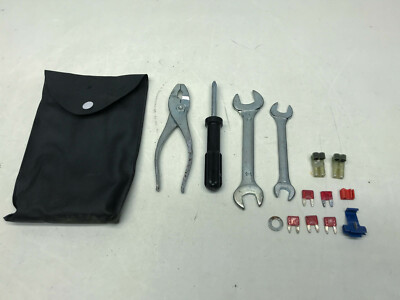 Suzuki VZR1800 Tools original as pictured Werkzeuge Intruder (1) 06'