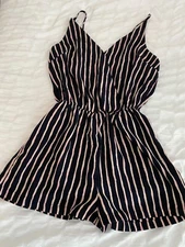 Forever 21 Navy and Pink Romper Size XS