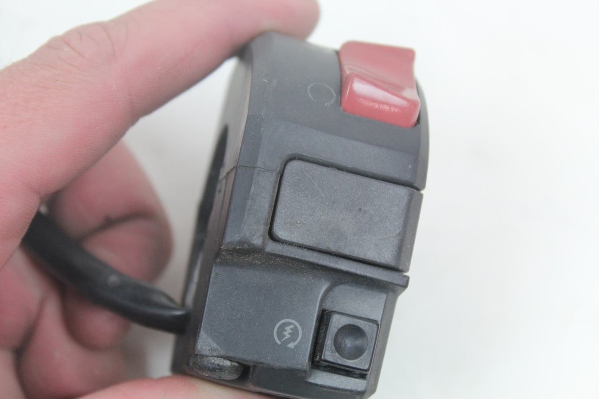 すうぃっち Amazon.com: HD Switch 10 AMP Upgrade Blade Clutch PTO Switch