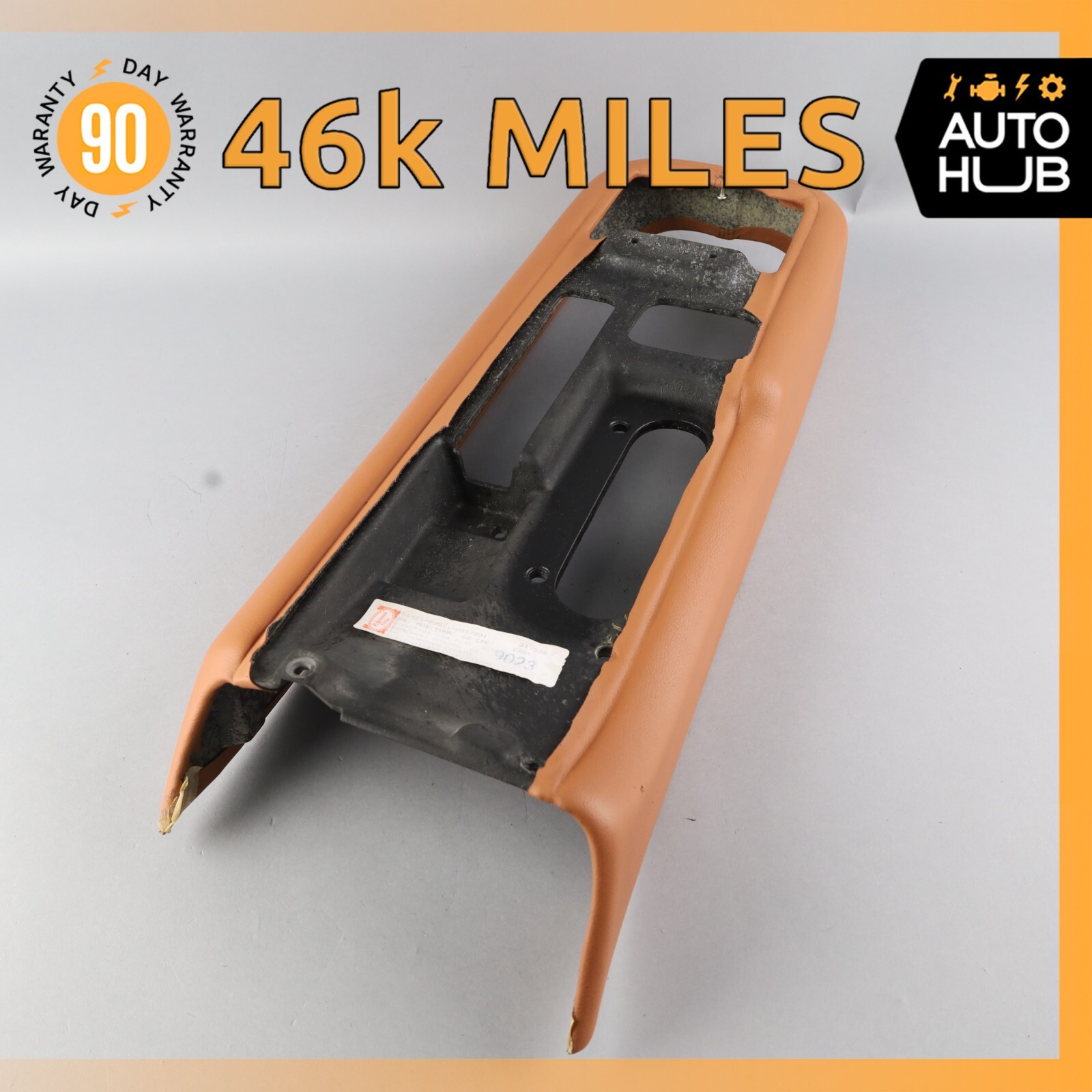 05-07 Maserati GranSport M138 Center Console Panel Arm Rest Trim Beige OEM 46k