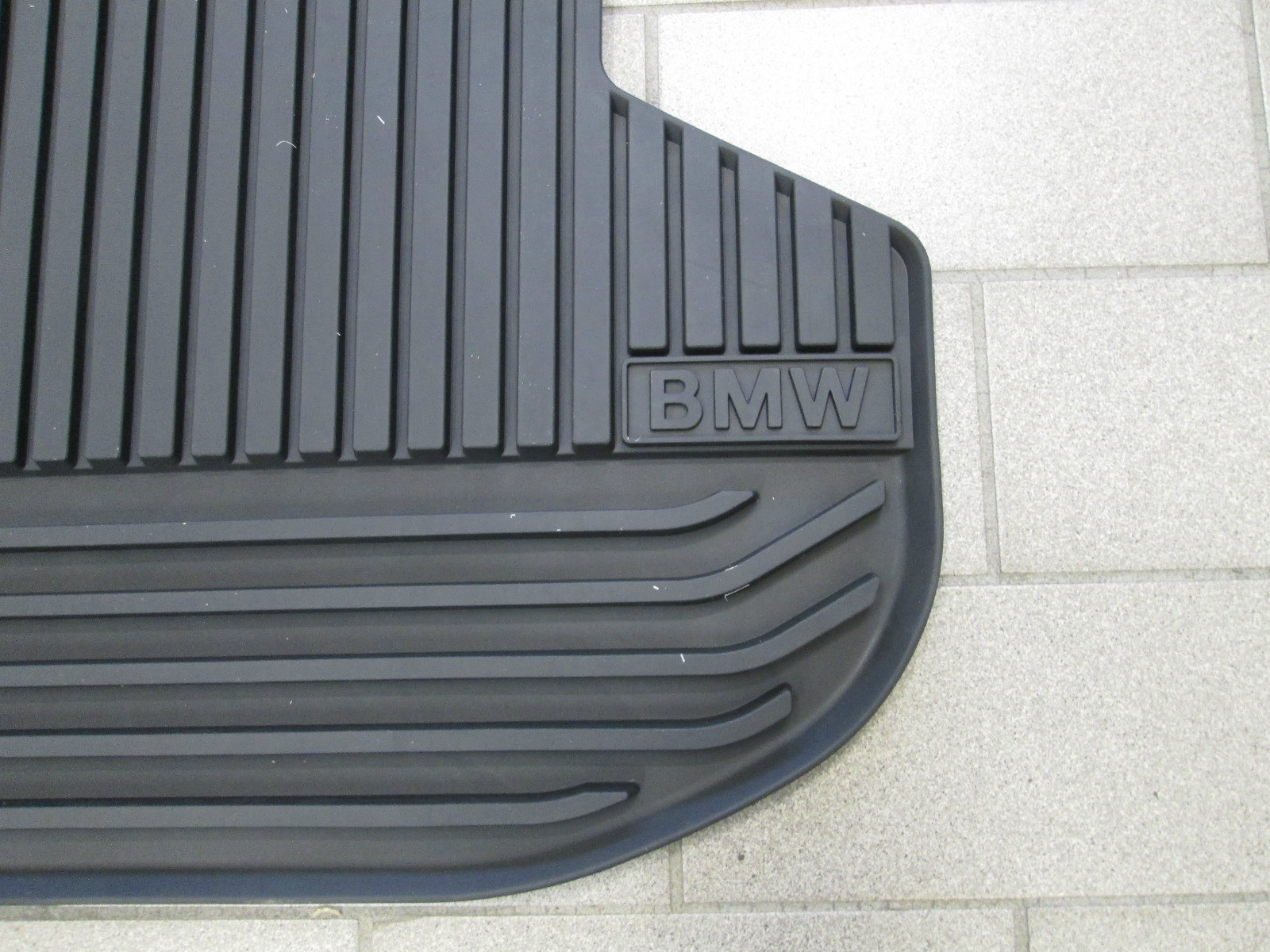 New Genuine BMW F10 5 Series Tailored Rubber Car Mats Front Rear 51472346785 eBay