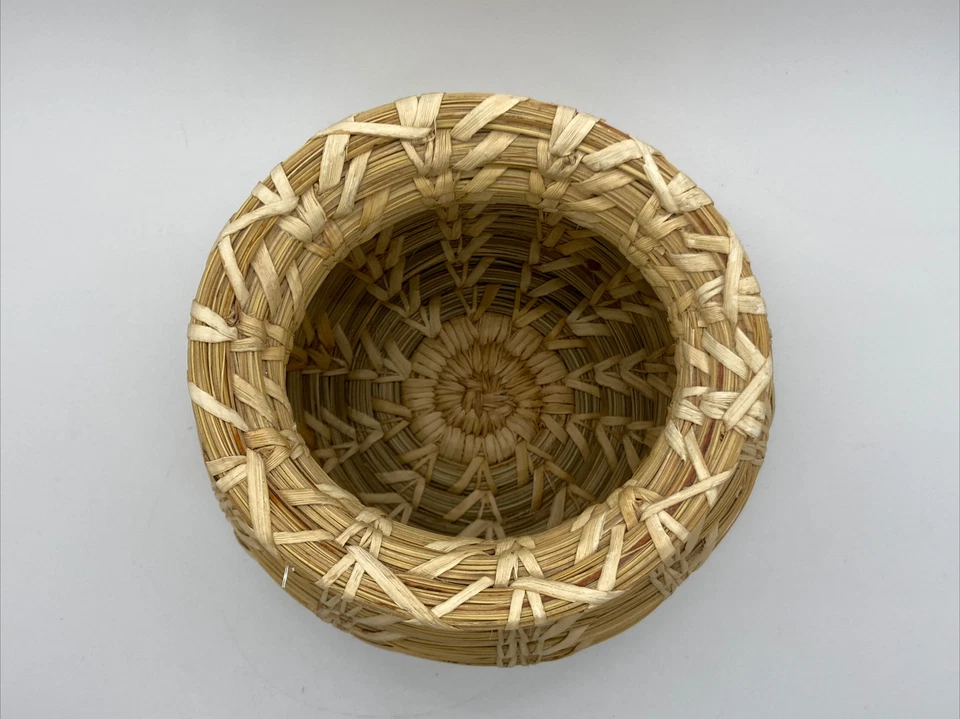 Natural Light Woven Round Basket Vessel Boho Chic Country Beach Decor 5" x 6.5" - Image 4 of 4