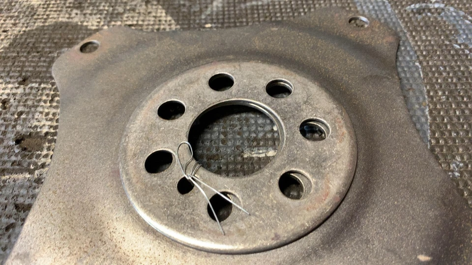 Placa flexible volante Hyundai Tucson AT 2010 2011 2012 13 14 15 16 17 18 19 20 21 Foto 4 de 4