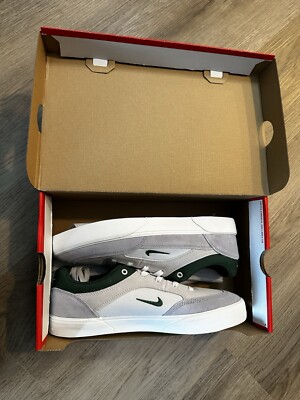 Size 10.5 - Nike Malor SB Platinum Tint Fir