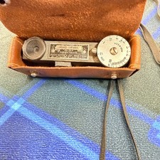 Vintage Hugo Meyer Pocket Range Finder with Original Leather Case Made in USA