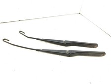 BMW Z4 Roadster E85 Scheibenwischerfuß 7011764 61617011767 61617011764 22297173