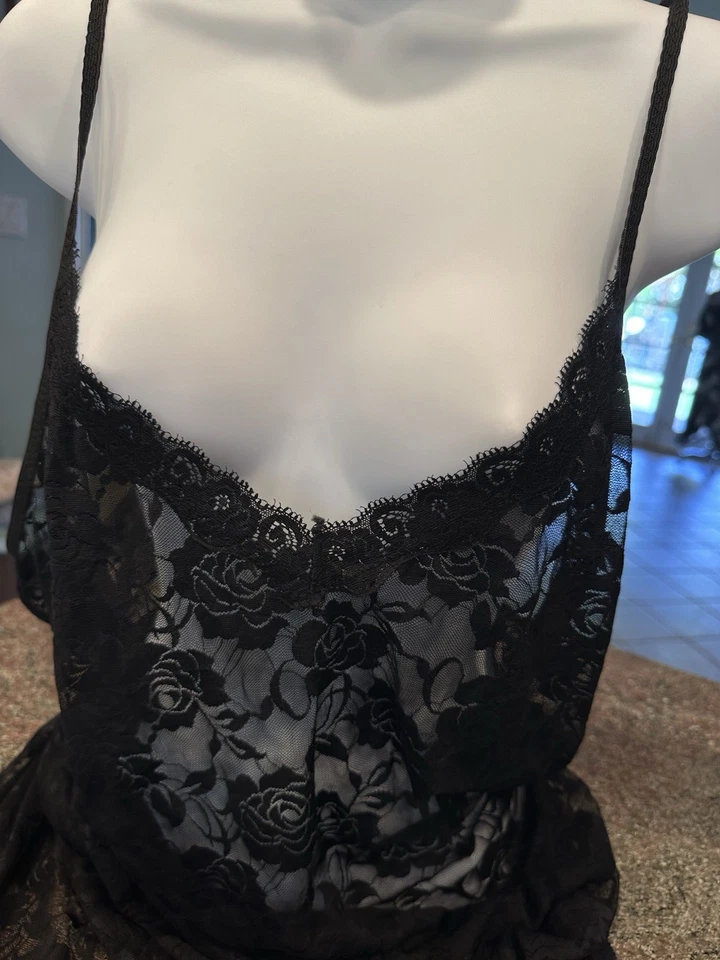 DELTA BURKE Camisón Negro Satinado Negligee Talla 2x Encaje Transparente sl ¡Sexy! Foto 2 de 4