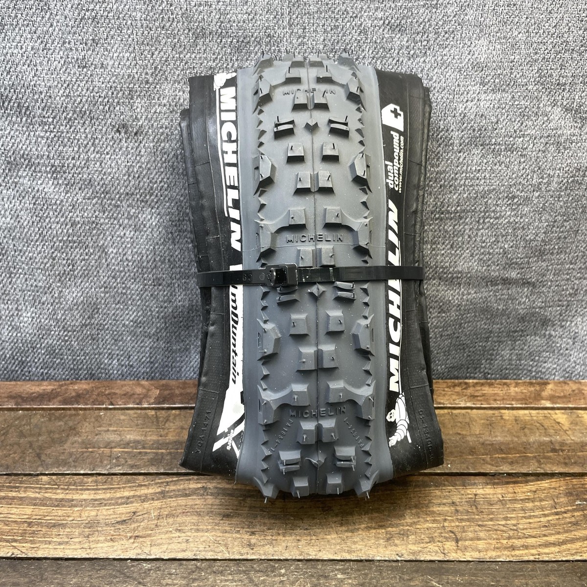 Michelin Mountain Tire 26x2.2 Grey 26in Dual Compound Clincher