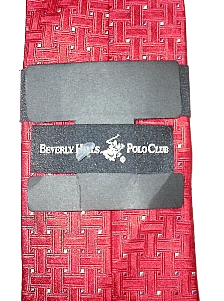 Corbata Beverly Hills Polo Club Roja Seda 3 1/8 Ancha Pequeña Lunares Foto 3 de 3