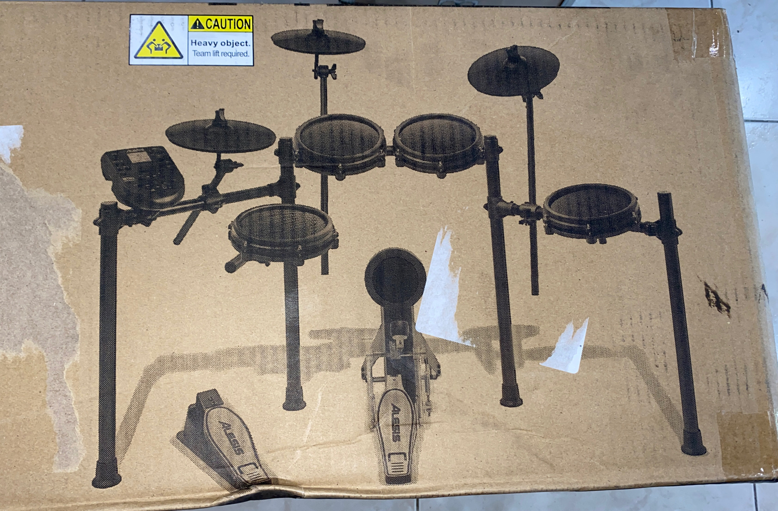 Alesis Drums Nitro Mesh Kit Electronic Drum Set Mesh Drum Pads Kick Drum Pedal 694318023808 eBay