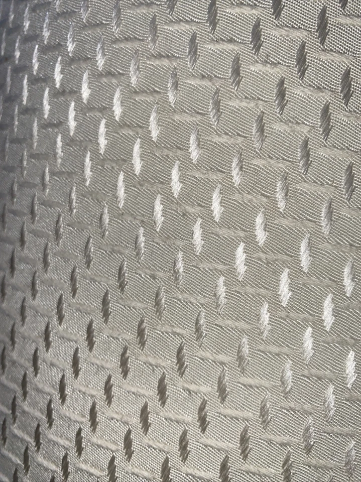 Off White LG Vintage Cono Forma Lámpara Pantalla Geométrica Vintage 9x14.5x18 MCM Foto 2 de 4