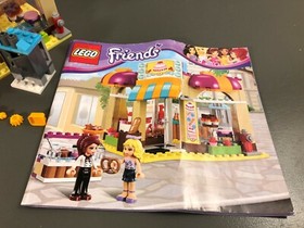 Lego Friends Downtown Bakery Cafe #41006 100% Complete w/ Minifigures Instruct