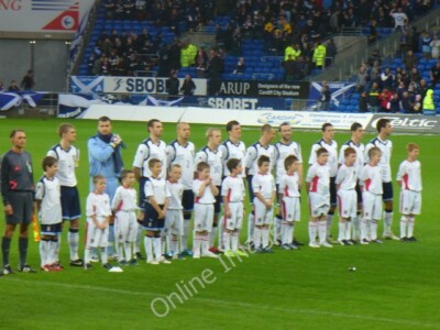 Photo 6x4 The Flower o' Scotland Cardiff/Caerdydd Scottish football team c2009