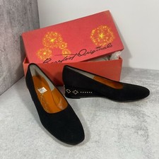 VTG 1970s BAREFOOT ORIGINALS Black Suede Studded Wedge Heels Shoes US 7 1/2 NOS