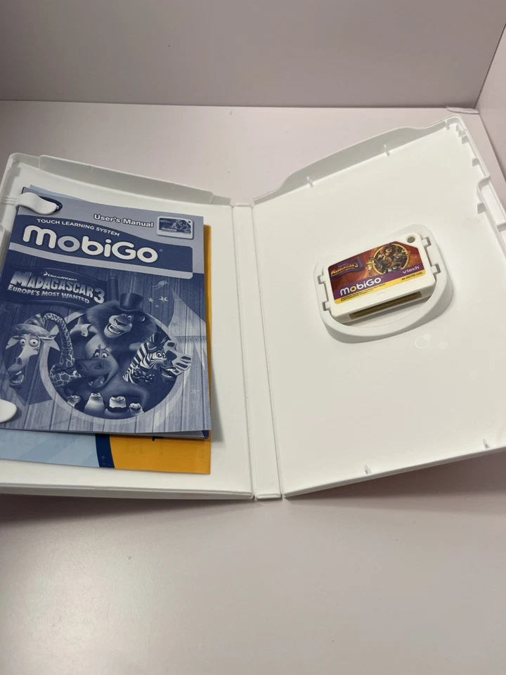 VTech MobiGo Madagascar 3, 5 Learning Games , Ages 4-7  - Image 3 of 3