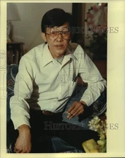 1990 Press Photo Lam Truong, at son Hung Truong's funeral in Houston