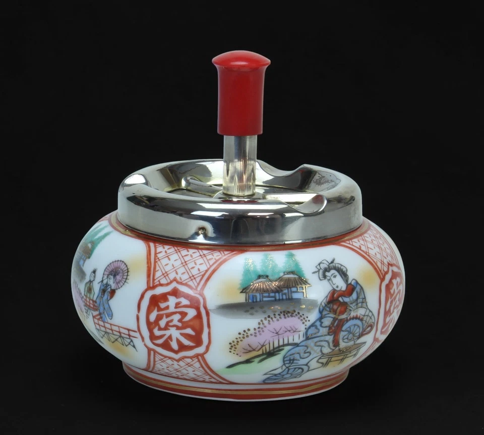 Ancien cendrier Japonais porcelaine (Réf#S-029) - Photo 1/4