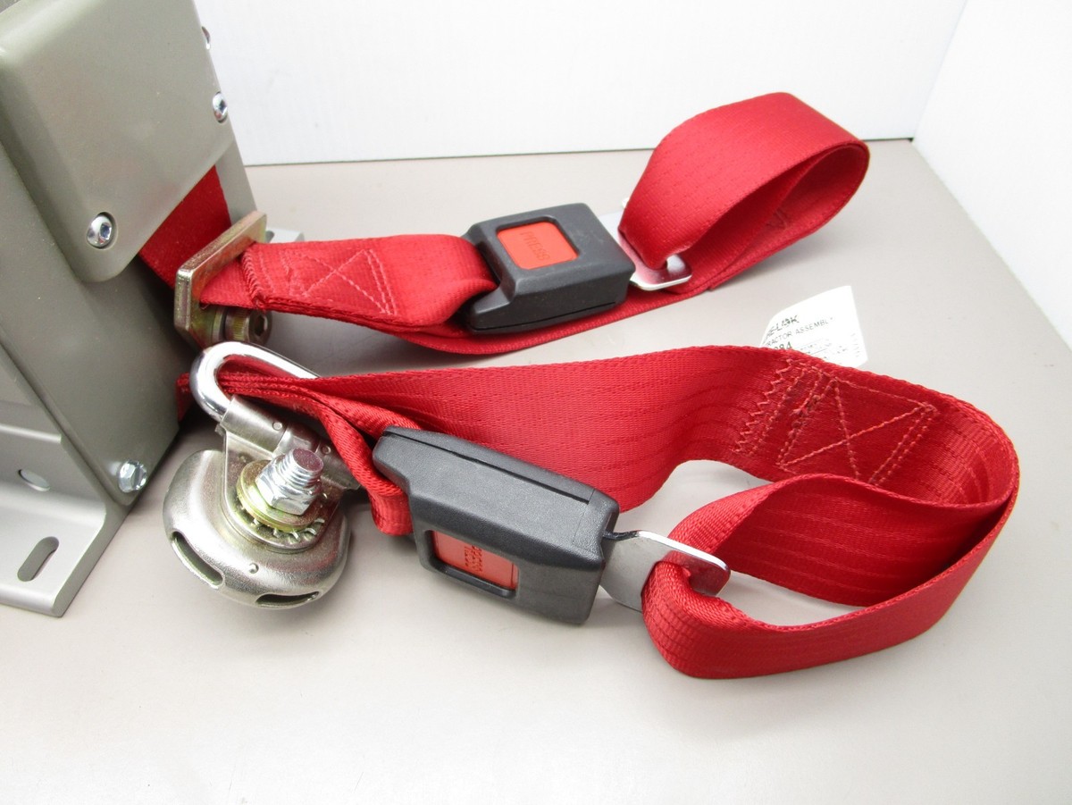 Sure-Lok FE200918 W/C Tie-Down Dual Strap Retractor Tower Manual
