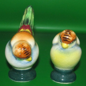 Vintage Colorful Bird Salt & Pepper Shakers~ Made in Japan Multi Colored