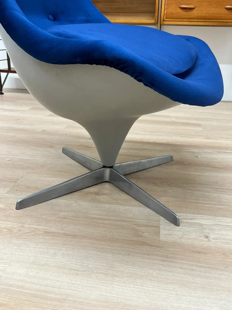 Mid century egg discount chair