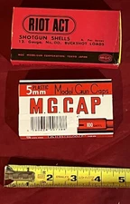 NOS MODEL GUN CORPORATION (MGC) RIOT ACT 6 SHOTGUN SHELLS + 100 pcs. 5mm KAPS